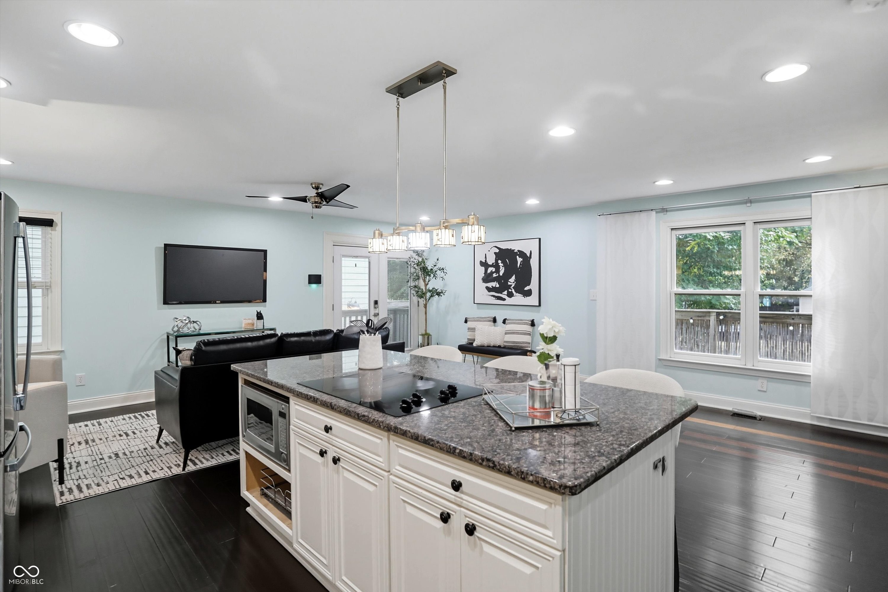 2009 Ruckle Street Indianapolis, IN 46202 - Photo 32 of 95