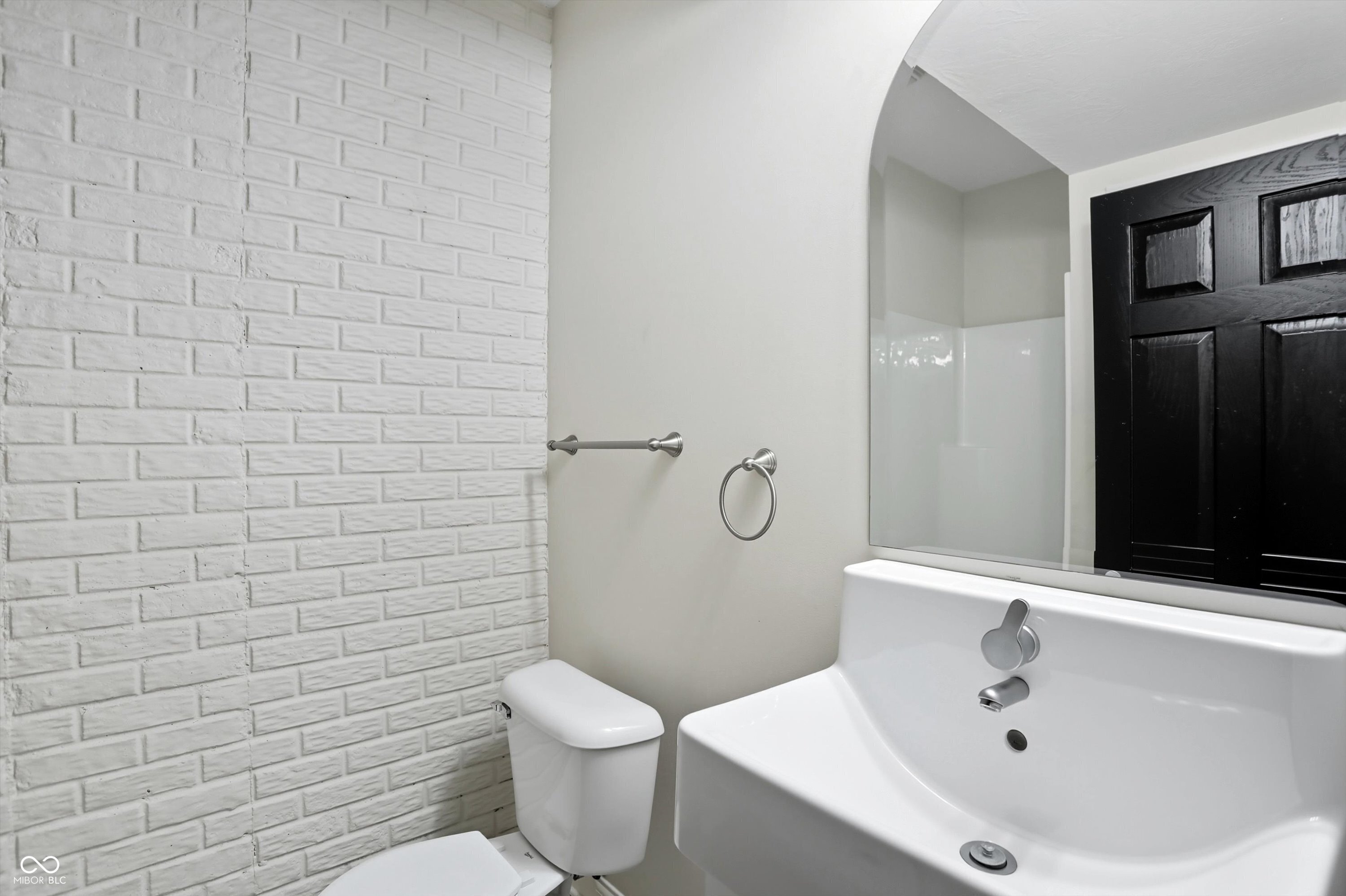 2009 Ruckle Street Indianapolis, IN 46202 - Photo 69 of 95