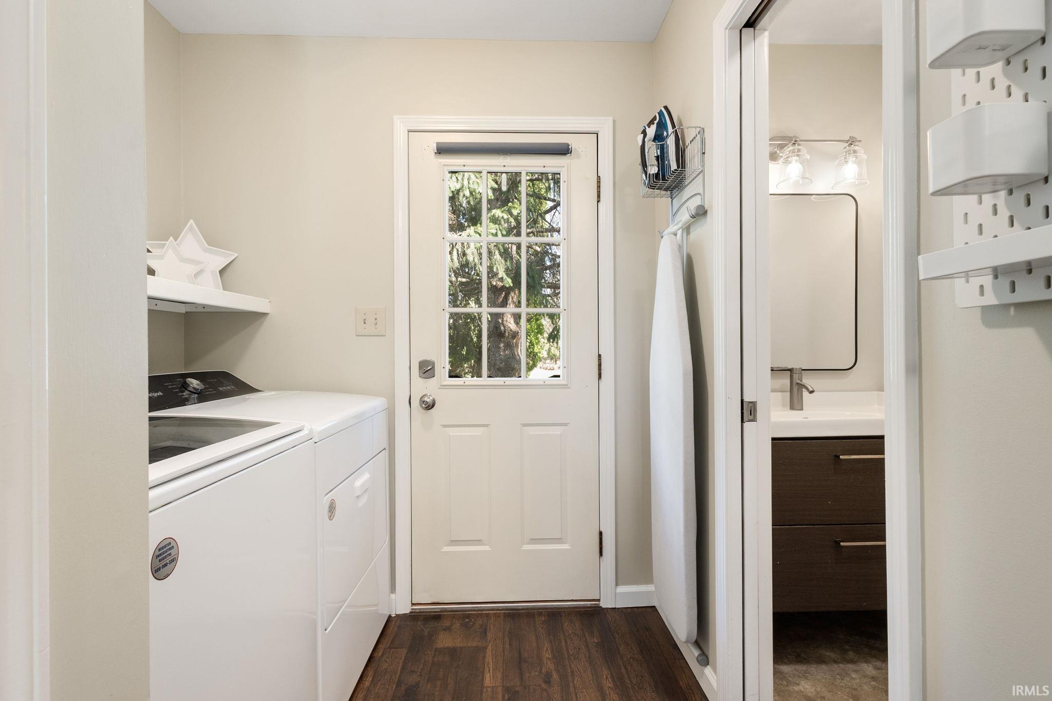 2271 South Old Ditch Road Warsaw, IN 46580 - Photo 18 of 34