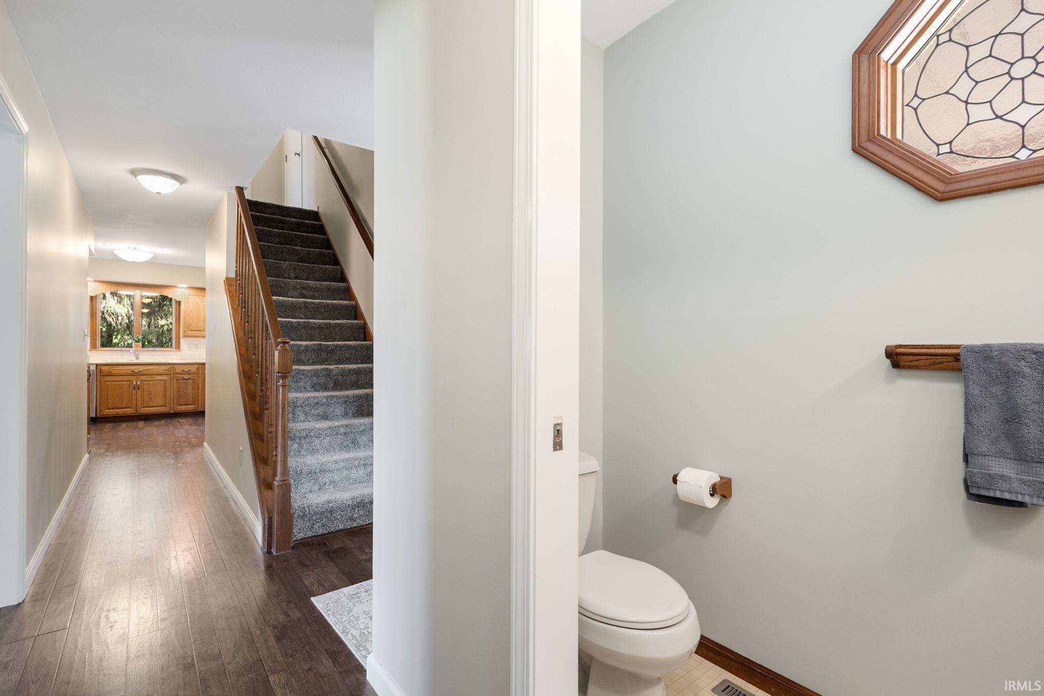 2271 South Old Ditch Road Warsaw, IN 46580 - Photo 19 of 34