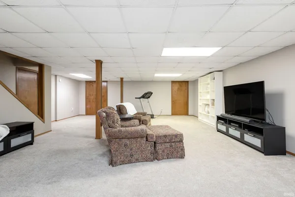 $439,900 | 2271 South Old Ditch Road, Warsaw, IN 46580