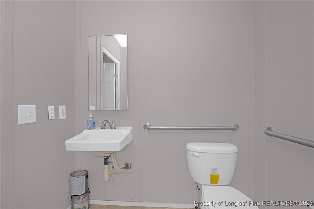 240 Burtons Lane Cameron, NC 28326 - Photo 13 of 33