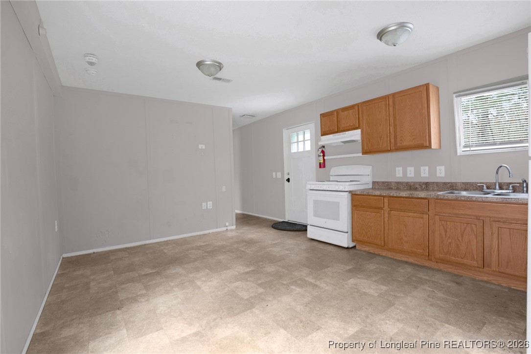 240 Burtons Lane Cameron, NC 28326 - Photo 15 of 33