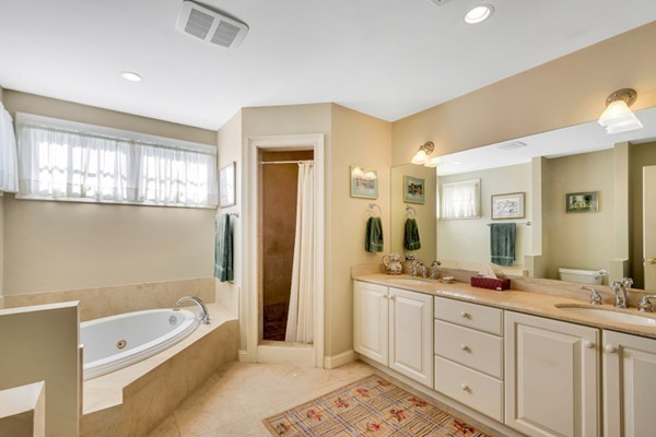 45 Salisbury Road, Unit 1 Newton, MA 02458 - Photo 13 of 25 Gallery Image 13