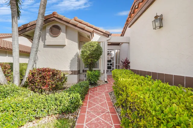 $3,500 | 6099 Waldwick Circle, Delray Beach, FL 33484