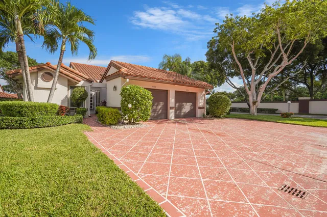 $3,500 | 6099 Waldwick Circle, Delray Beach, FL 33484