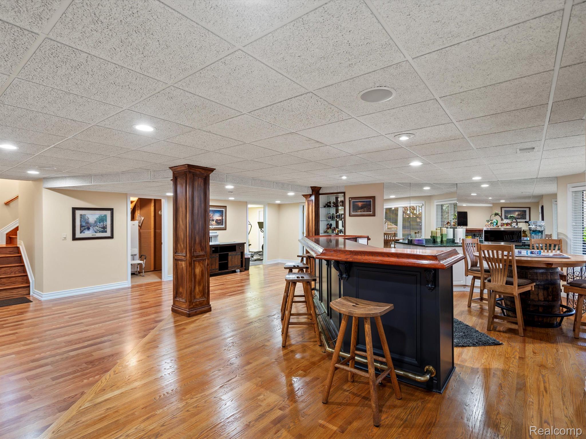 1590 Scenic Hollow Rochester, MI 48306 - Photo 55 of 85 Gallery Image 55