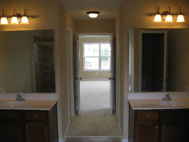 31 Buckhannon Road Greenville, SC 29607 - Photo 7 of 11 Gallery Image 7