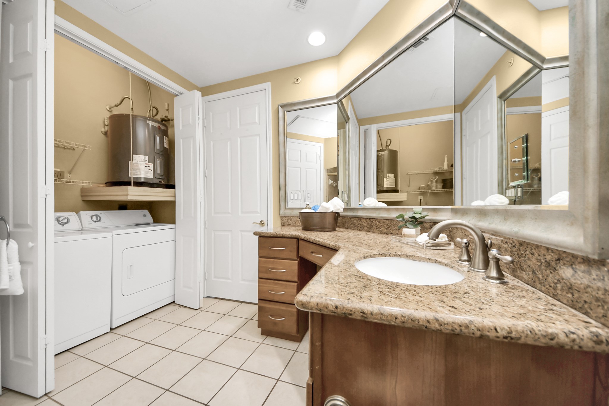 2400 McCue Road, Unit 118 Houston, TX 77056 - Photo 25 of 43 Gallery Image 25