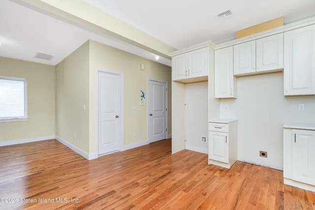 $1,489,888 | 556 Drumgoole Road East | Greenridge