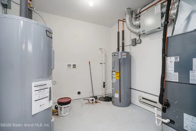 $1,489,888 | 556 Drumgoole Road East | Greenridge