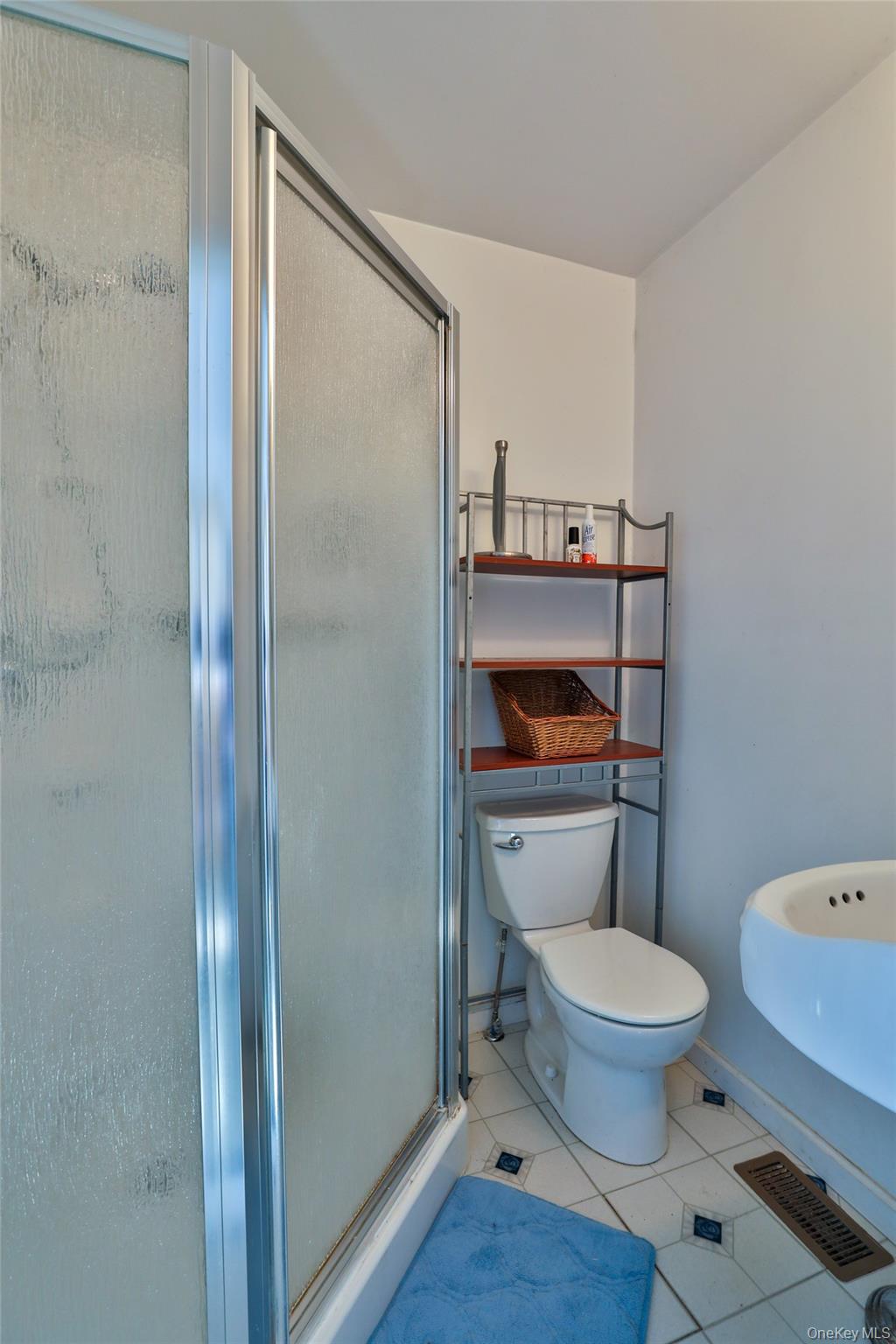 176 Williams Road Red Hook, NY 12571 - Photo 18 of 41