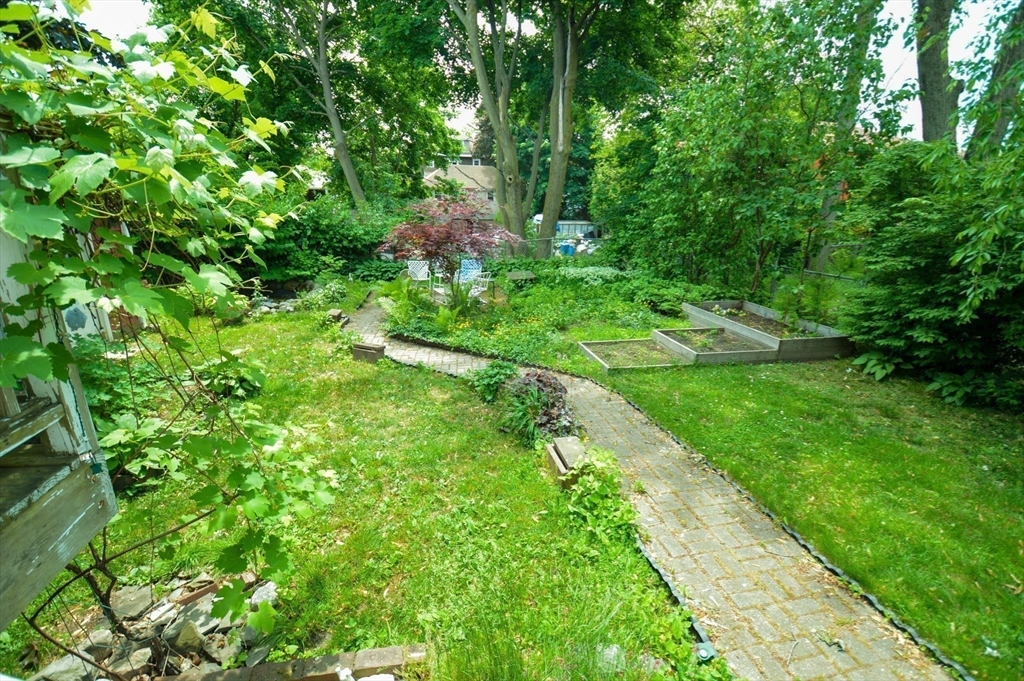 22 Cresthill Road, Unit 22 Boston, MA 02135 - Photo 18 of 20
