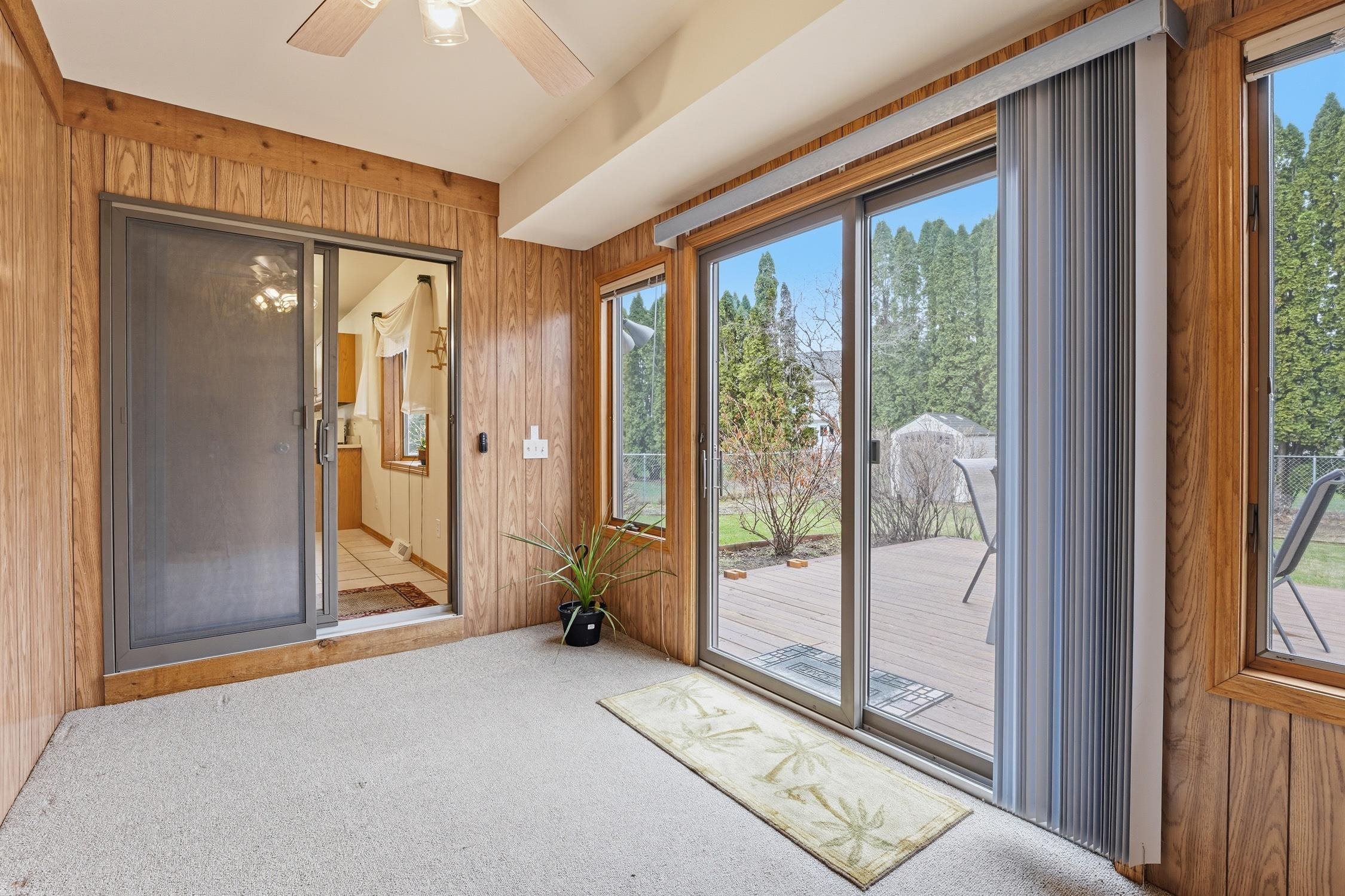 830 Devonshire Road Stoughton, WI 53589 - Photo 12 of 30