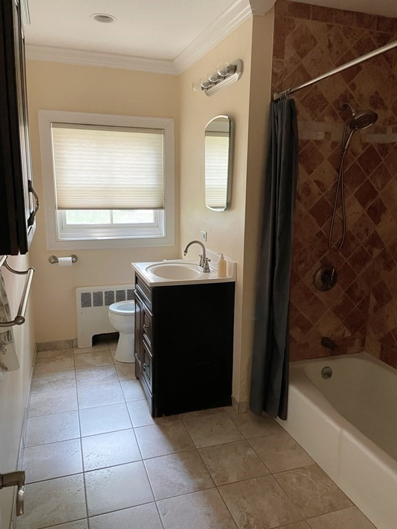 652 Washington Street, Unit 3 Brookline, MA 02446 - Photo 8 of 9