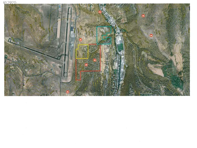 a view of residential space and city view