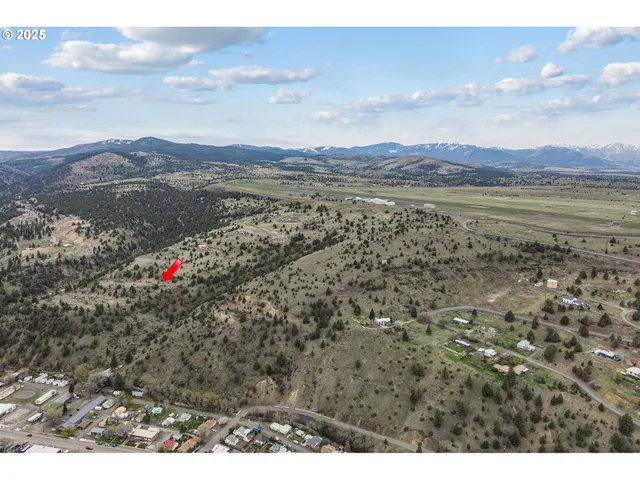 a view of outdoor space and mountain view
