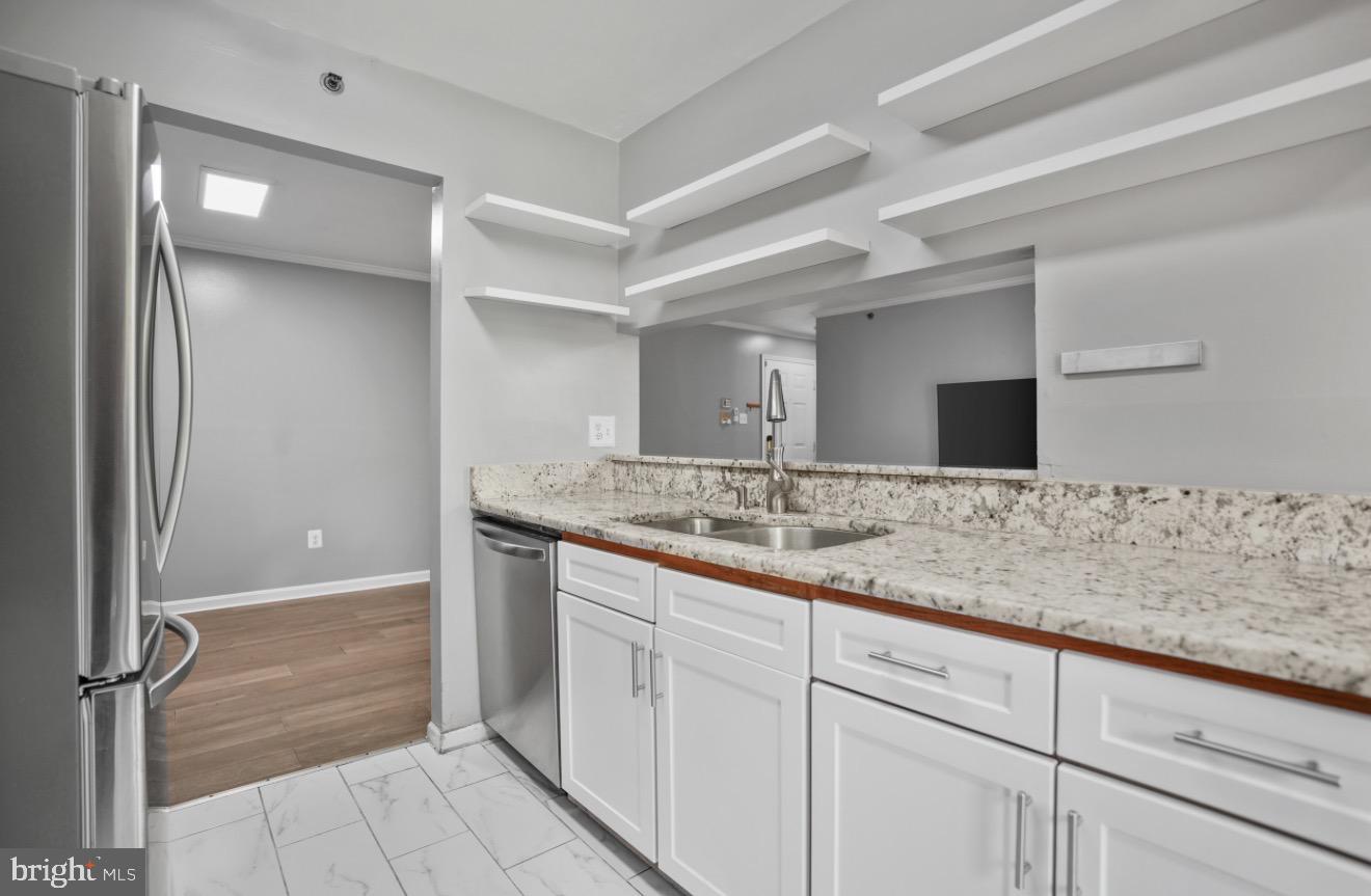 4 Cedar Valley Place, Unit 202 Baltimore, MD 21221 - Photo 9 of 24