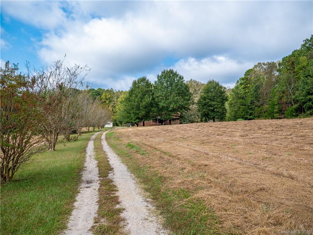 1074 Flamingo Road Lancaster, SC 29720 - Photo 4 of 17
