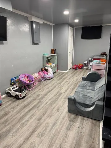 $249,900 | 3226 Jennifer Lane, Country Club, MO 64506