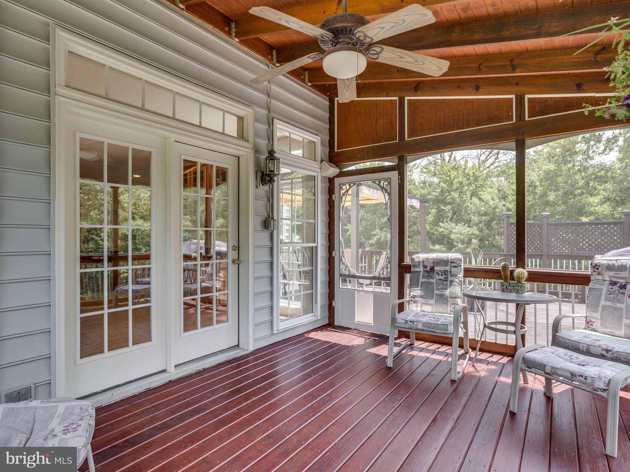 42294 Iron Bit Place Chantilly, VA 20152 - Photo 47 of 55 Screened-in porch