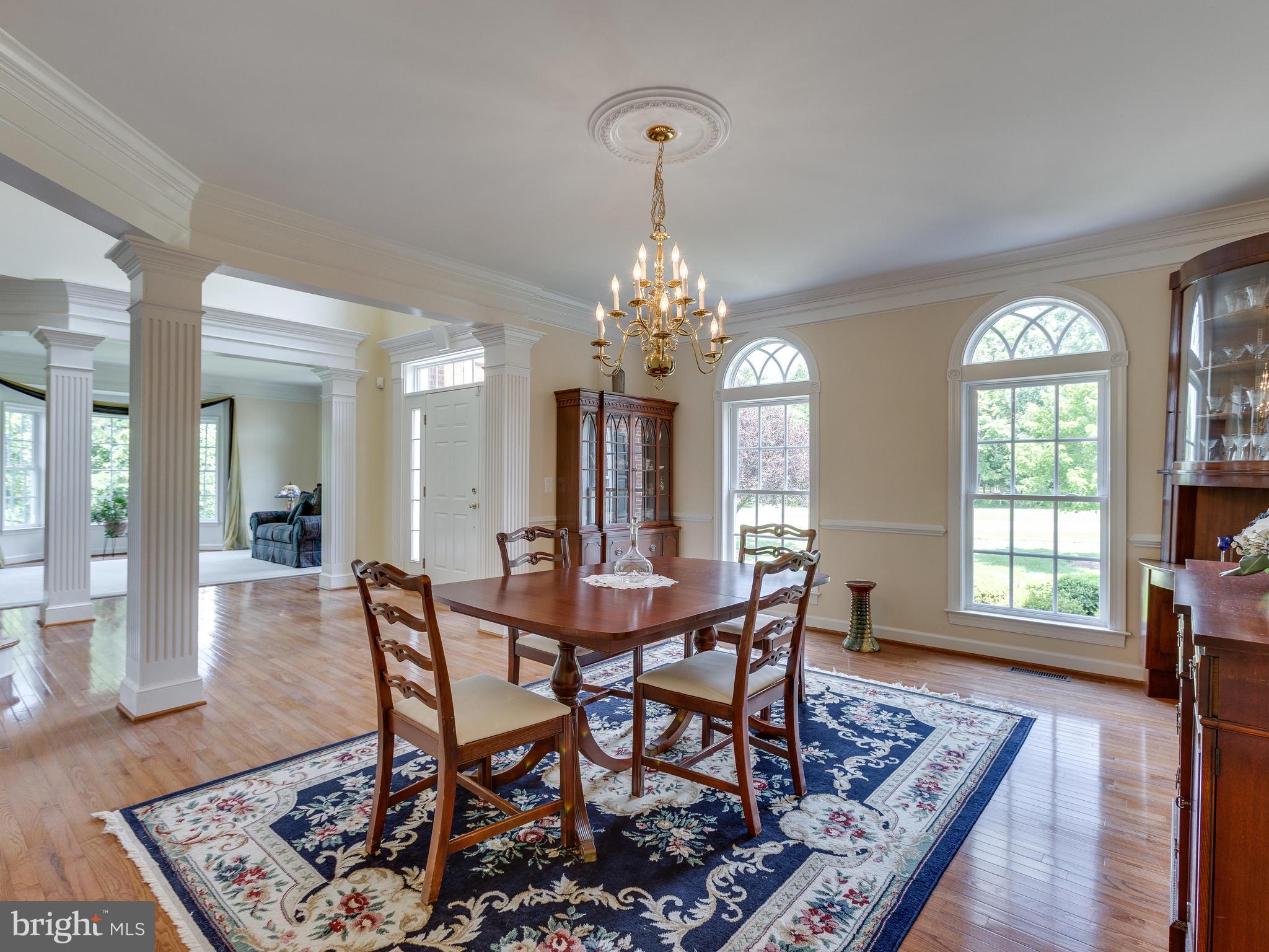 42294 Iron Bit Place Chantilly, VA 20152 - Photo 10 of 55 Dining Room