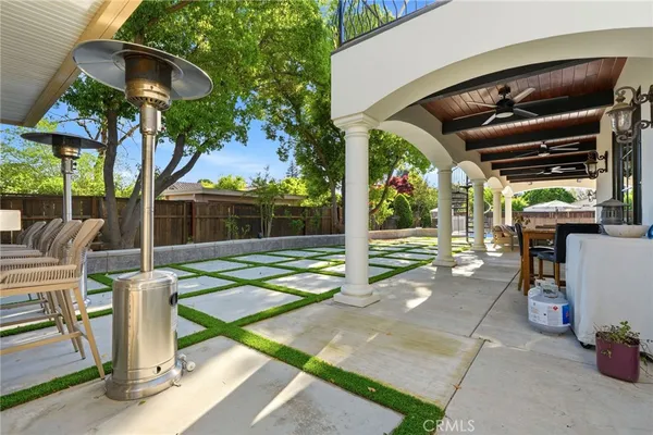 $1,399,999 | 3939 West Robinwood Court, Visalia, CA 93291