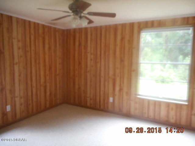 177 Mills Road DeLand, FL 32724 - Photo 4 of 8 2015-09-28 14.20.39