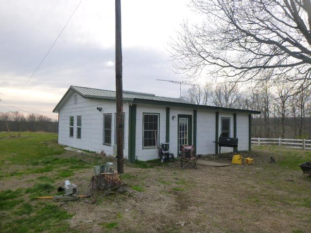 9575 Goose Branch Road Bon Aqua, TN 37025 - Photo 25 of 28 3 BR, 2 BA, 1,250 sq. ft. tenant house.