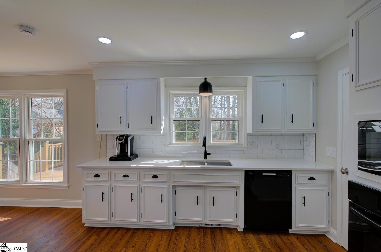 206 Stone Ridge Road Greer, SC 29650 - Photo 13 of 45