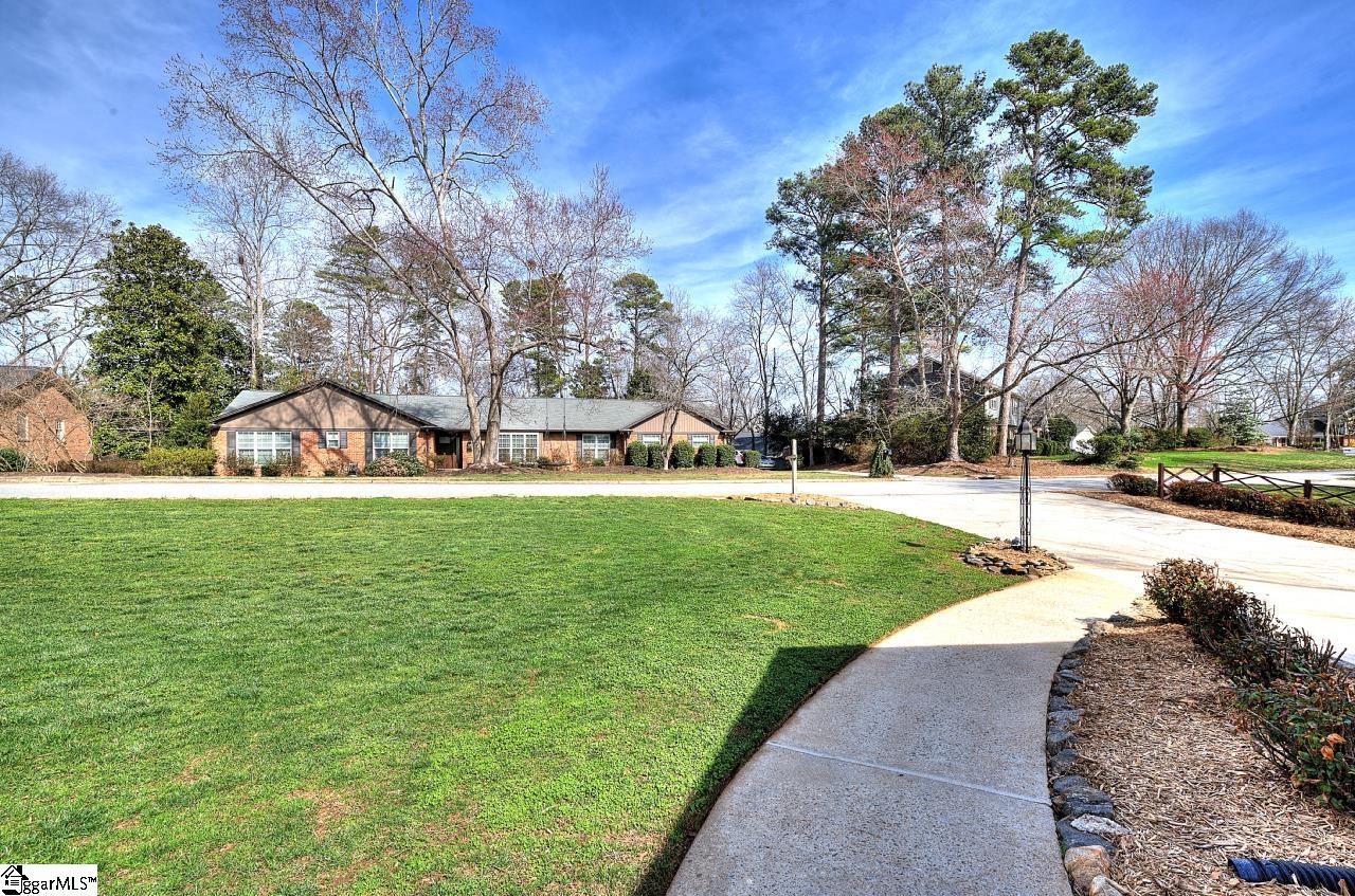 206 Stone Ridge Road Greer, SC 29650 - Photo 4 of 45