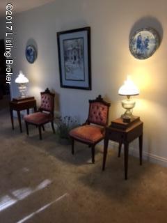 110 South Hampton Road Louisville, KY 40222 - Photo 2 of 28 IMG_6987