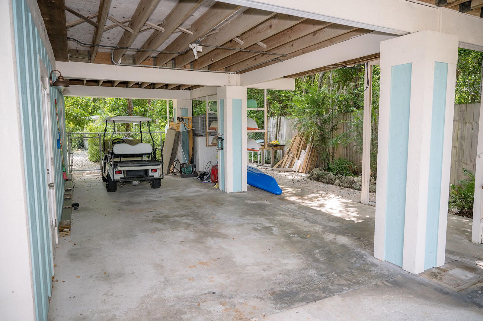21 Sunset Road Key Largo, FL 33037 - Photo 6 of 121 240920_House Photos-200