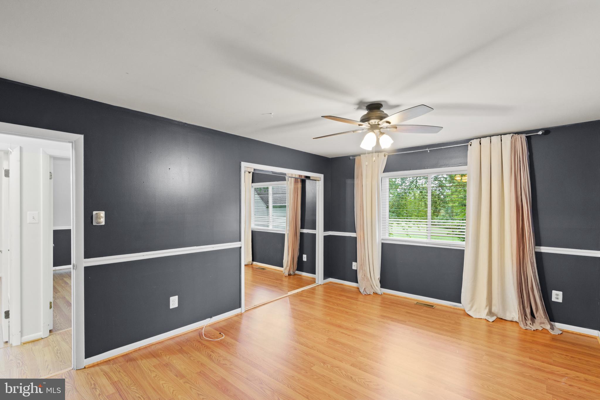 302 Lillard Road Sterling, VA 20164 - Photo 9 of 20