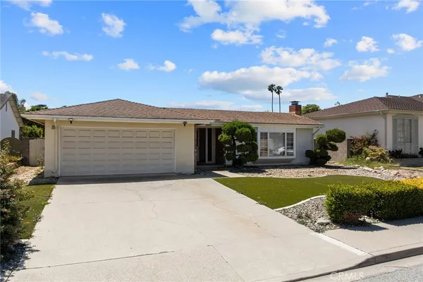$948,000 | 620 Janetwood Drive, Oxnard, CA 93030