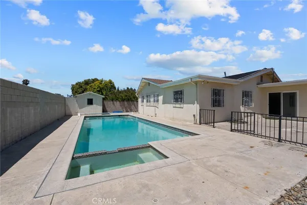 $948,000 | 620 Janetwood Drive, Oxnard, CA 93030