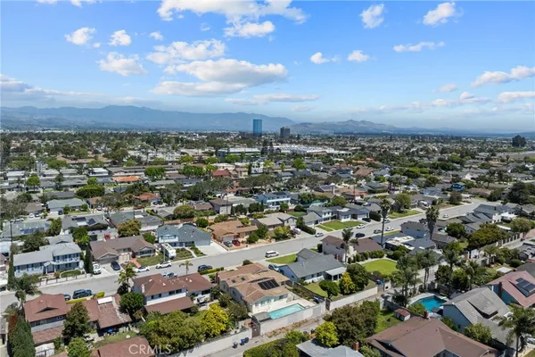 $948,000 | 620 Janetwood Drive, Oxnard, CA 93030