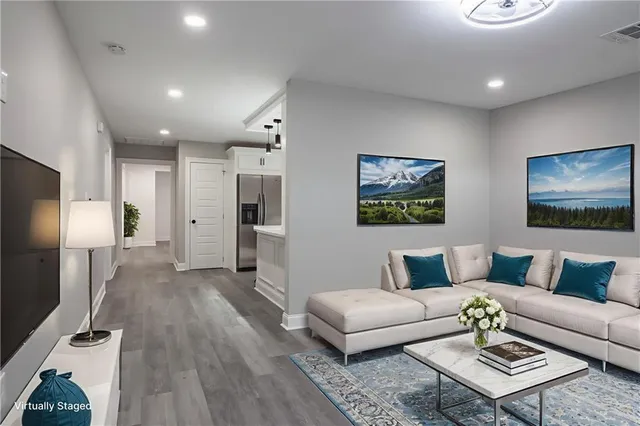 $215,000 | 644 West 5th Street, Laplace, LA 70068