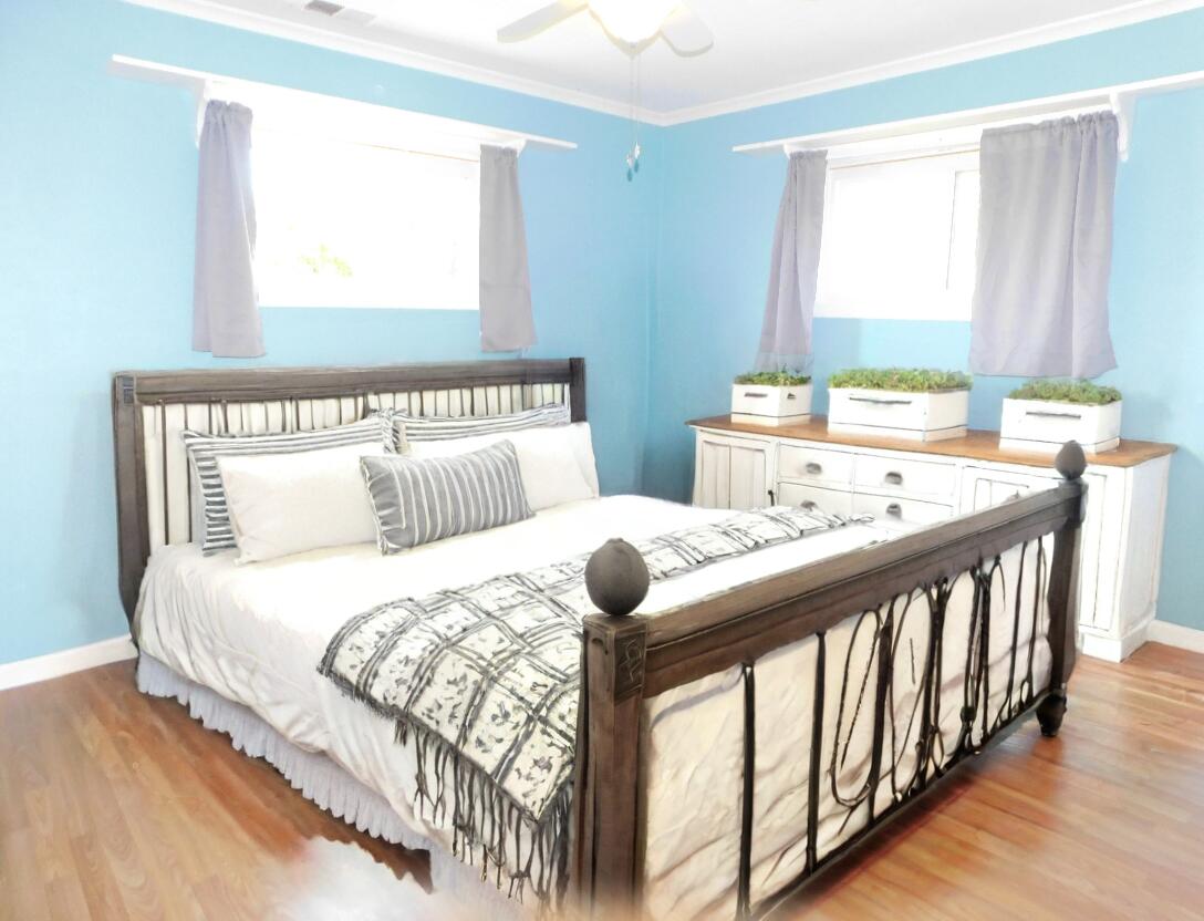 304 West Edgar Bergen Boulevard Decatur, MI 49045 - Photo 15 of 36 BEDROOM 3
