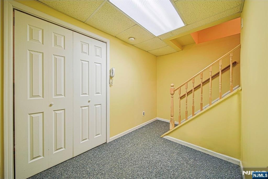 705 Gettysburg Place Paramus, NJ 07652 - Photo 26 of 32