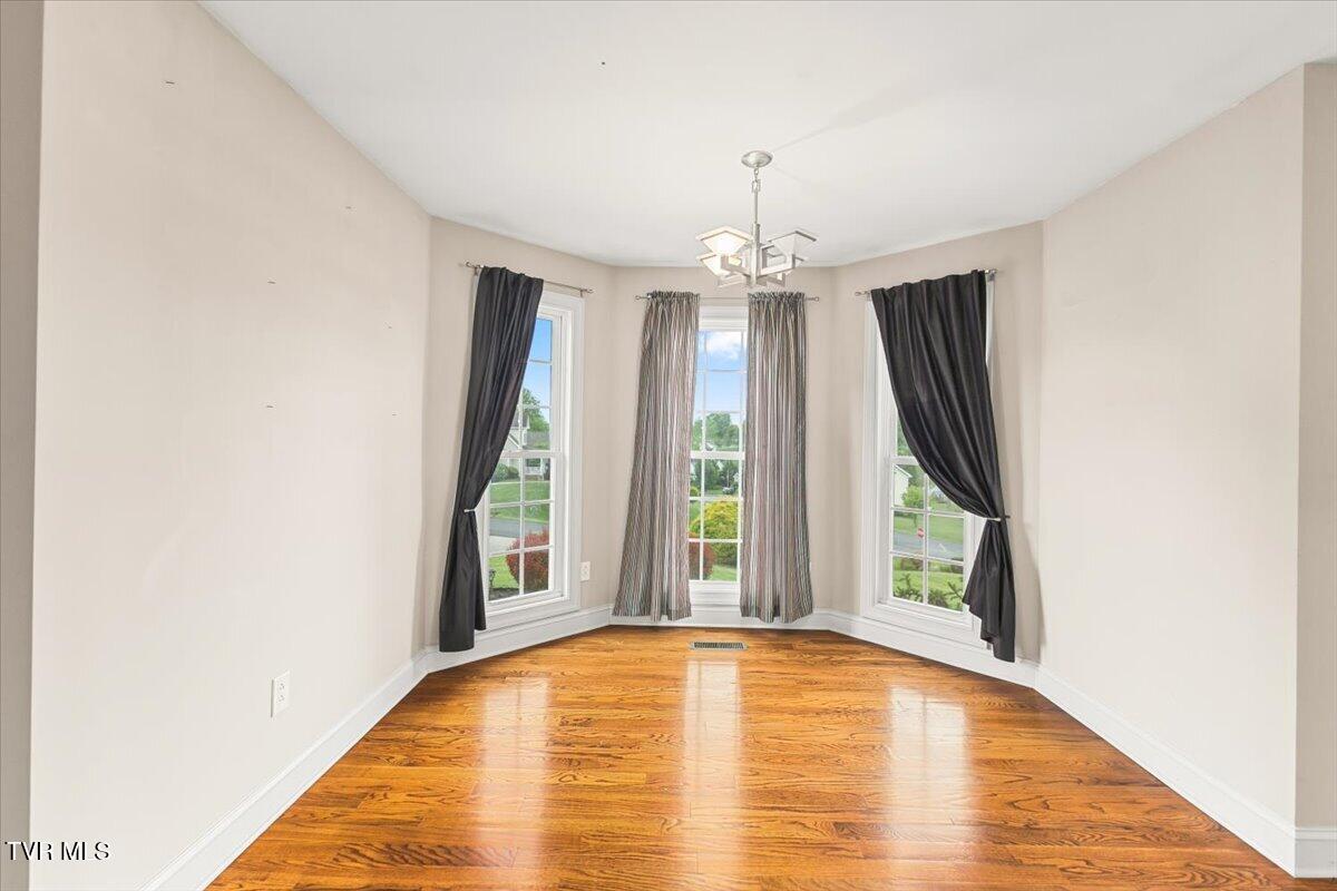 32582 Spring Crest Drive Glade Spring, VA 24340 - Photo 12 of 47 Dining Room