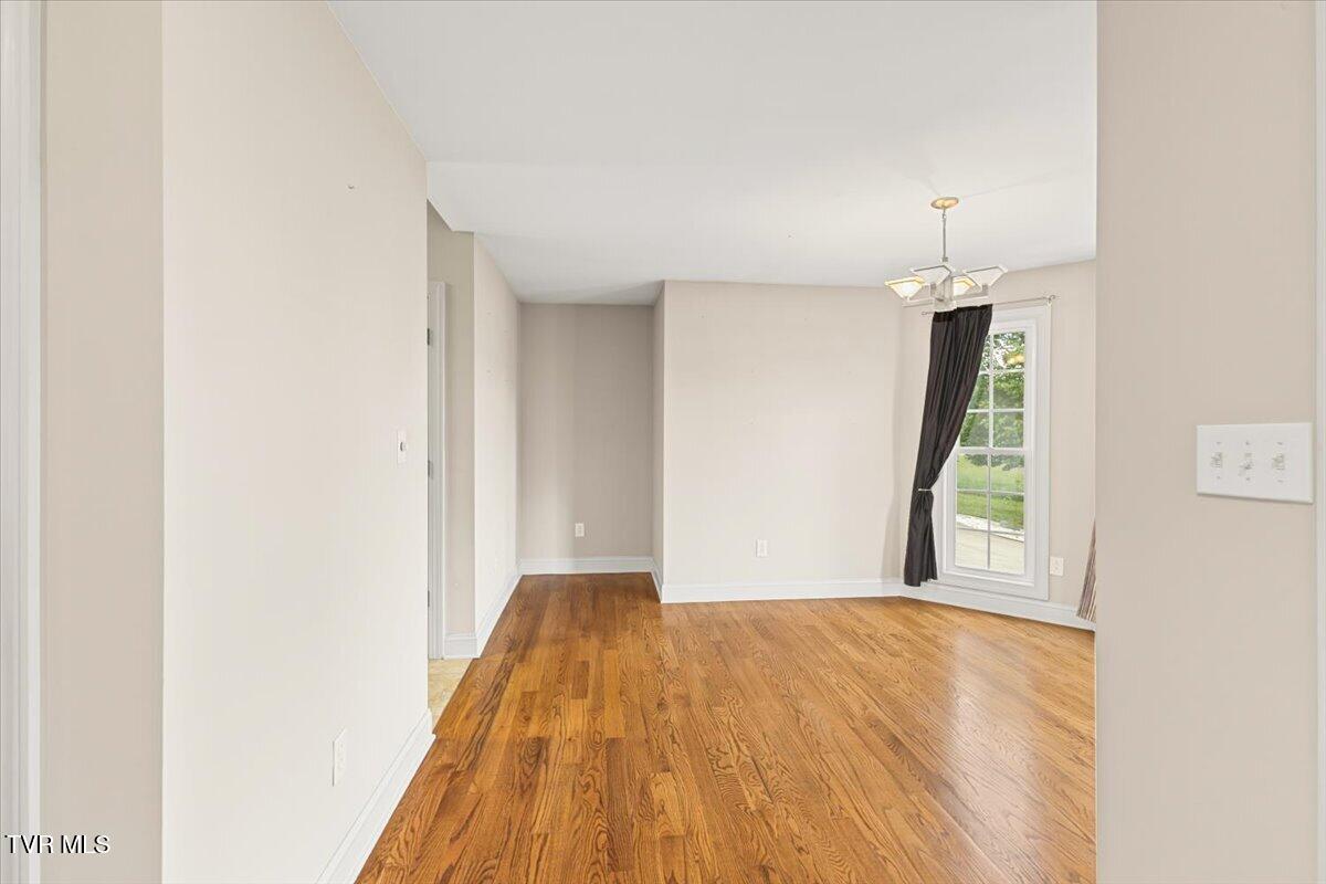32582 Spring Crest Drive Glade Spring, VA 24340 - Photo 13 of 47 Dining Room