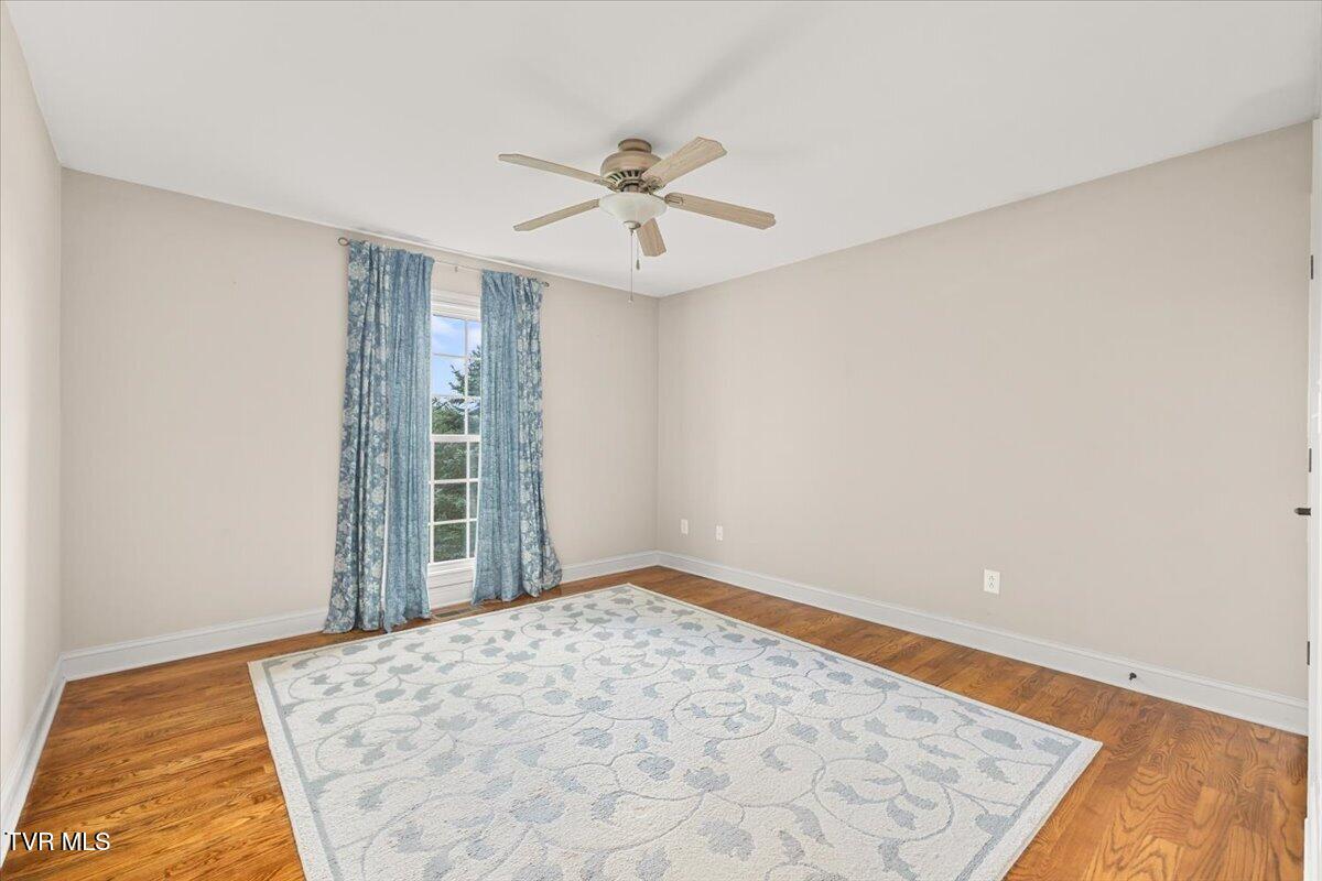 32582 Spring Crest Drive Glade Spring, VA 24340 - Photo 17 of 47 Bedroom 2