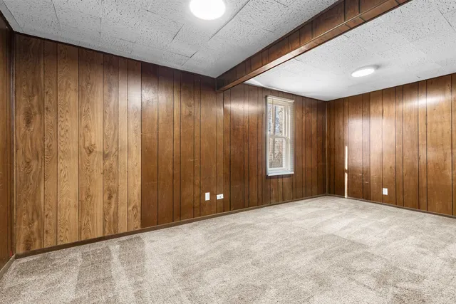 $165,000 | 744 Drexel Boulevard, Machesney Park, IL 61115