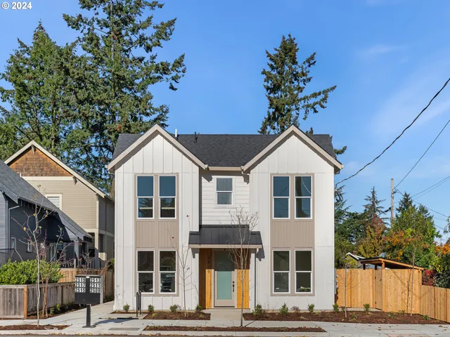 $309,900 | 2519 Northeast Killingsworth Street, Unit 1, Portland, OR 97211