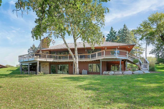 $2,495,000 | 505 South Willow Drive, Orono, MN 55356