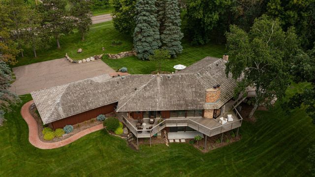 $2,495,000 | 505 South Willow Drive, Orono, MN 55356