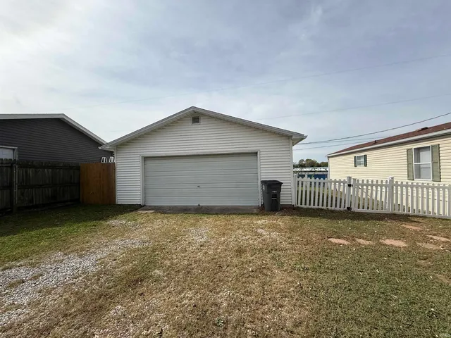 $84,500 | 3015 Benjamin Lane, Vincennes, IN 47591
