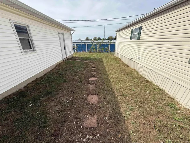 $84,500 | 3015 Benjamin Lane, Vincennes, IN 47591