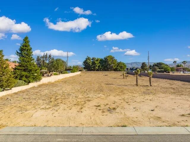 Desert Rose Drive Lancaster, CA 93536 - Photo 5 of 8 a view of a lake view